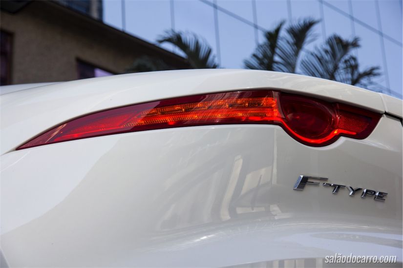 Jaguar F-Type S cupê