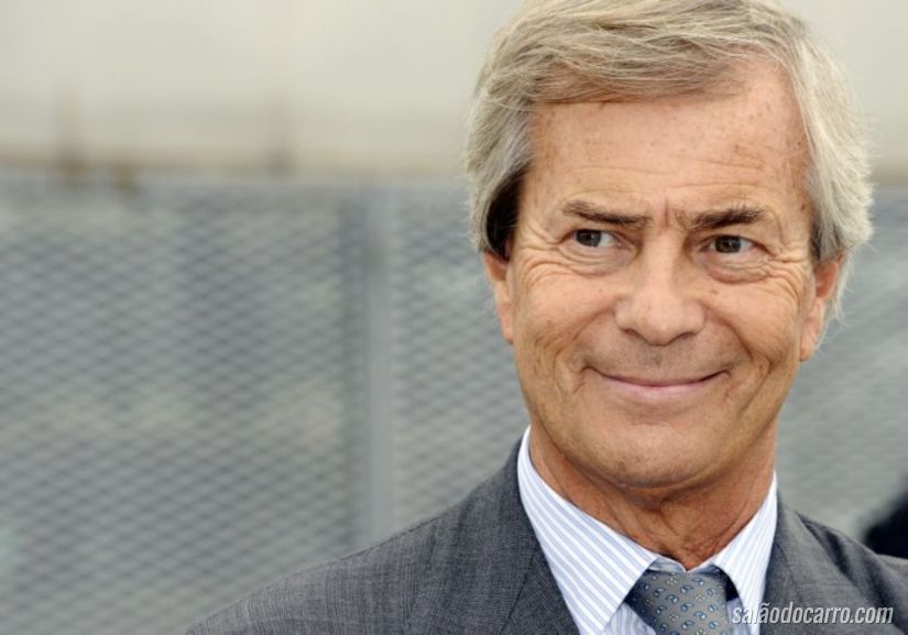 Bolloré lançará programa de compartilhamento de carros na Itália