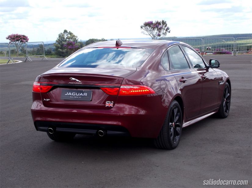 Jaguar XF R-Sport 