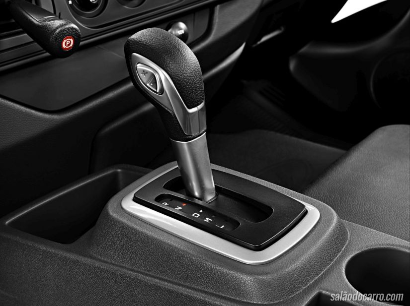 Ford Cargo - versões automatizadas Torqshift