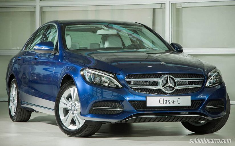 Mercedes convoca Classe C para recall