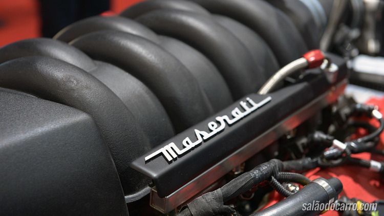 Lazareth mostra LM 847 com motor da Maserati
