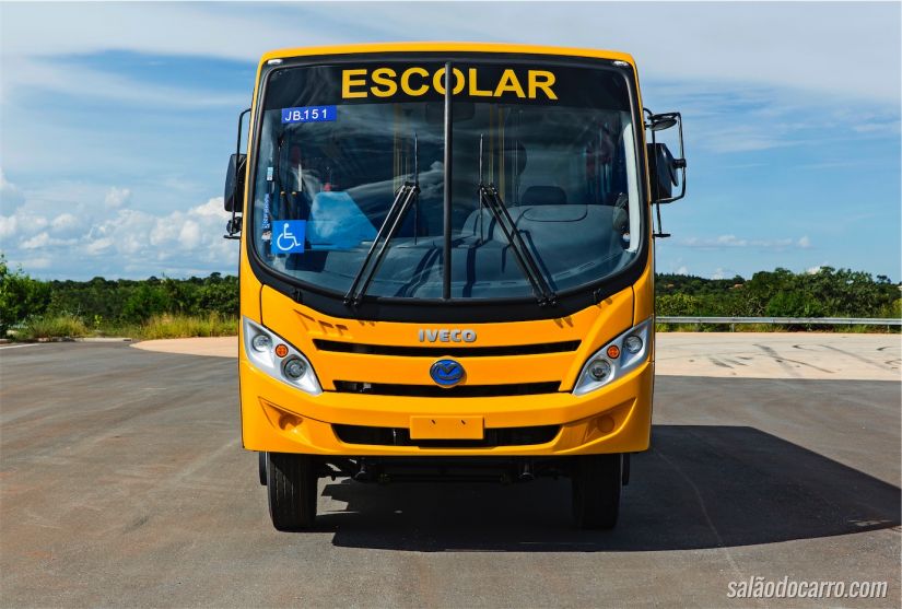 Ônibus escolar Iveco GranClass