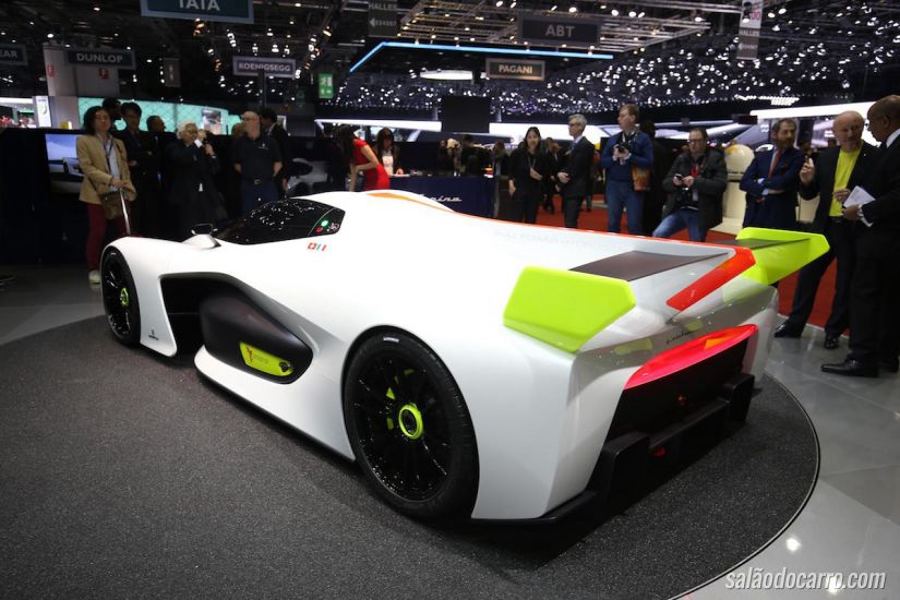 Pininfarina H2 Speed tira o fôlego do público em Genebra