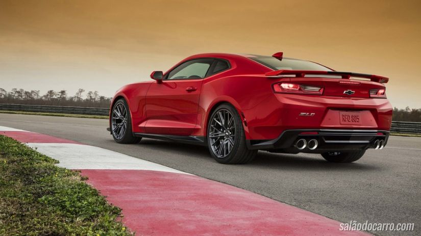 Chevrolet revela novo Camaro com 468 cv