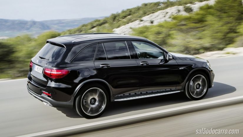 Mercedes-Benz divulga esboço do GLC Coupé 43 AMG