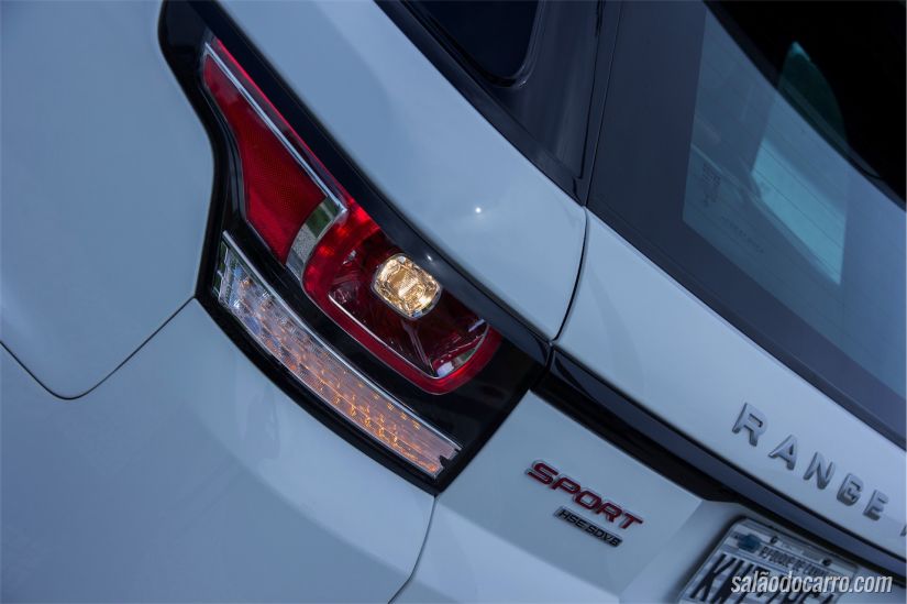 Land Rover Range Rover Sport HSE SDV8