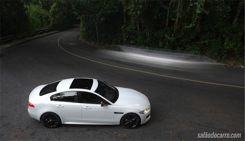 Jaguar XE R-Sport