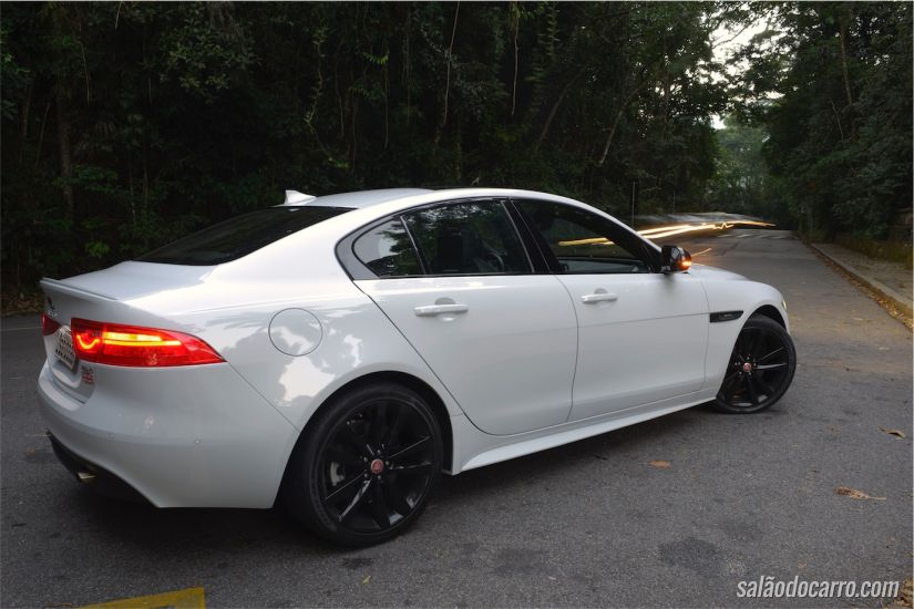 Jaguar XE R-Sport