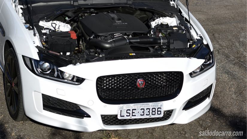 Jaguar XE R-Sport