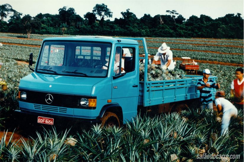 Caminhão 710