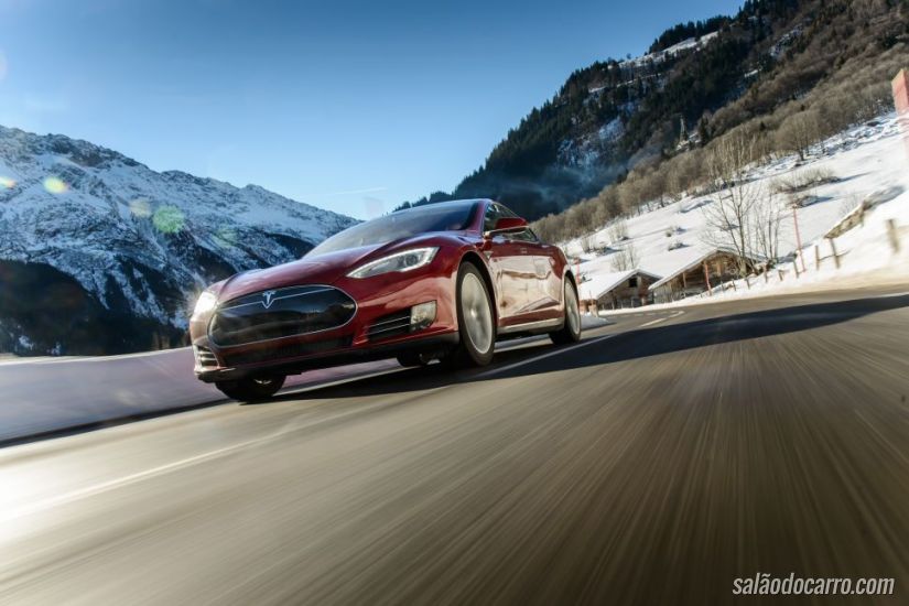 Tesla Model S chegará ao Brasil