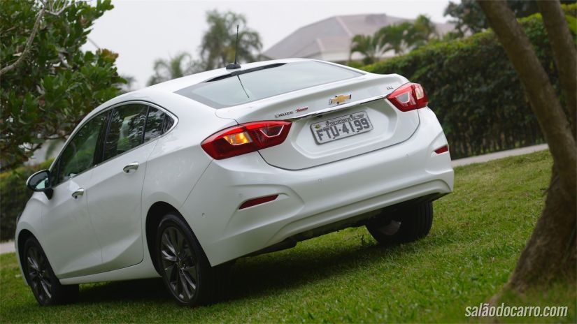 Chevrolet Cruze LTZ - 1.4 Turbo