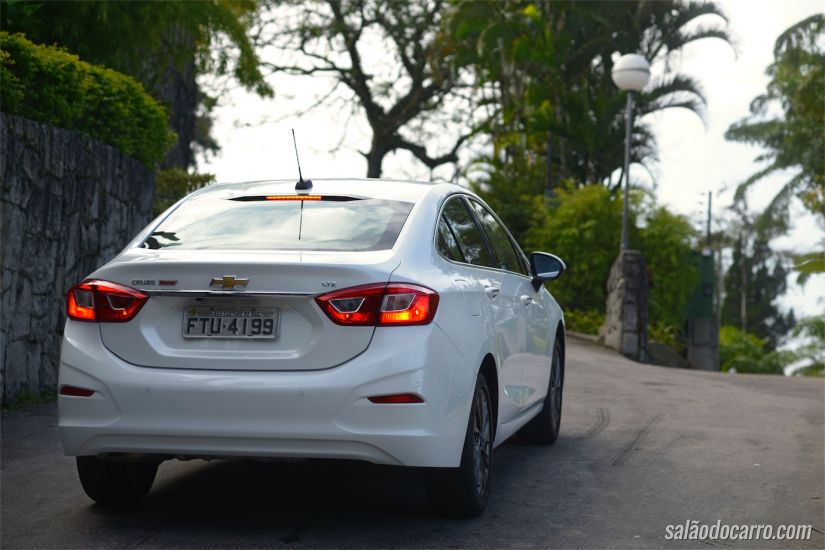 Chevrolet Cruze LTZ - 1.4 Turbo