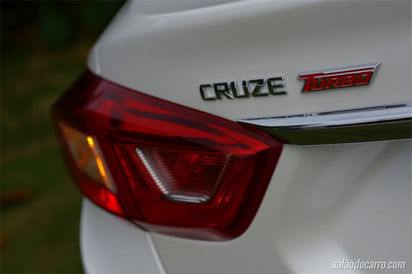 Chevrolet Cruze LTZ - 1.4 Turbo