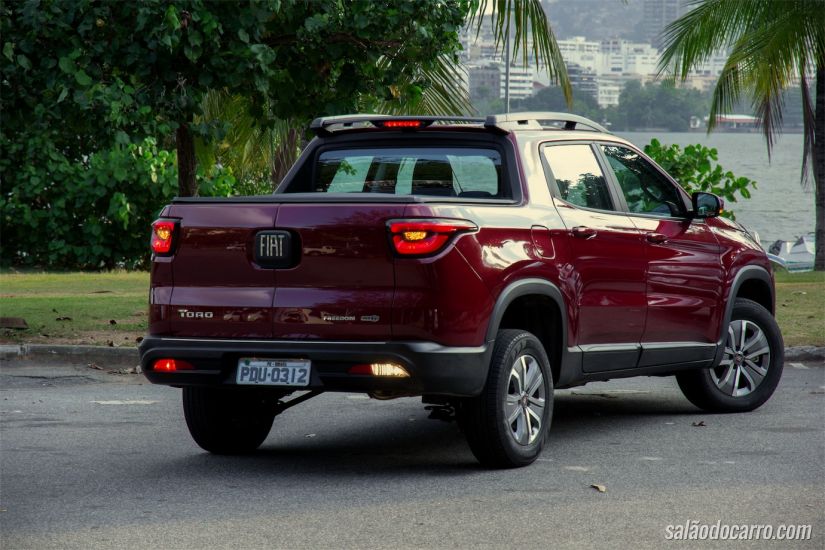 Fiat Toro Freedom 1.8 Flex