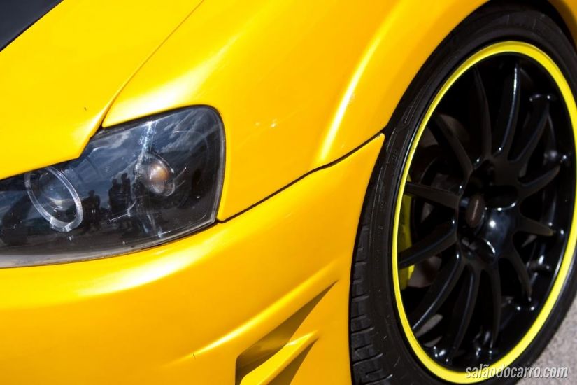 Peças para deixar seu carro com estilo esportivo