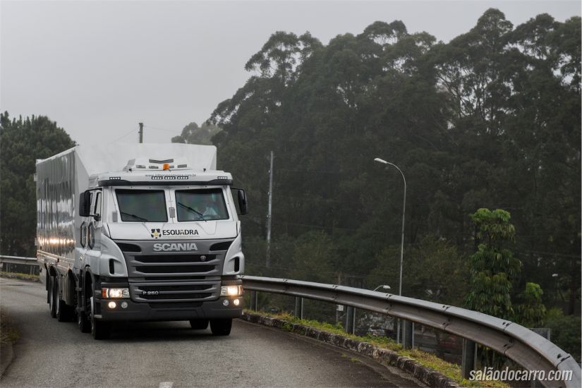 Scania semipesados 8X2 blindados
