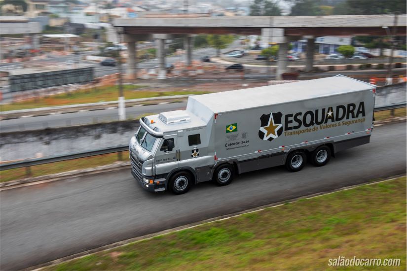 Scania semipesados 8X2 blindados
