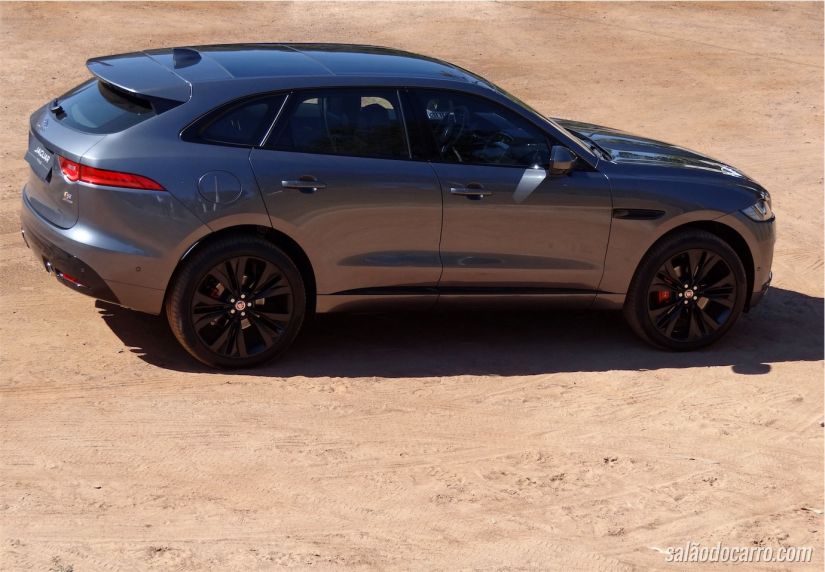 Jaguar F-Pace