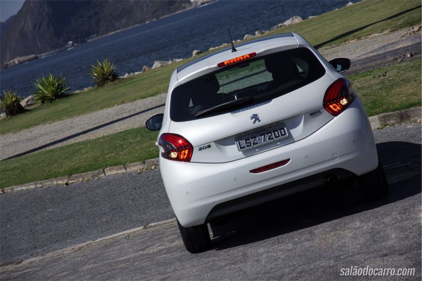 Peugeot 208 Allure 1.2