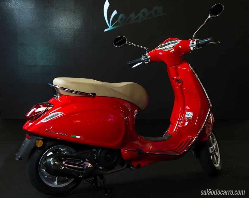 Vespa chega ao Brasil