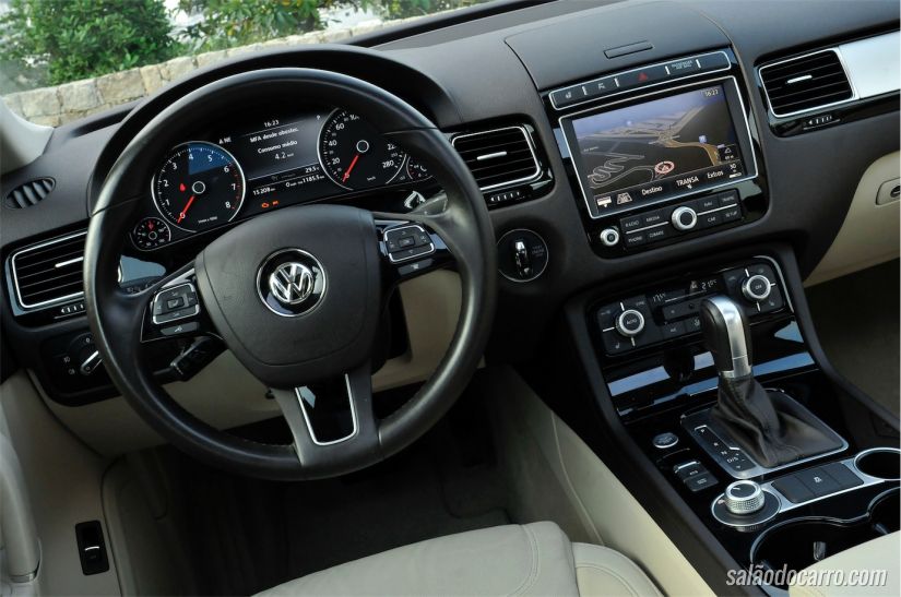 Volkswagen Touareg V6 FSI