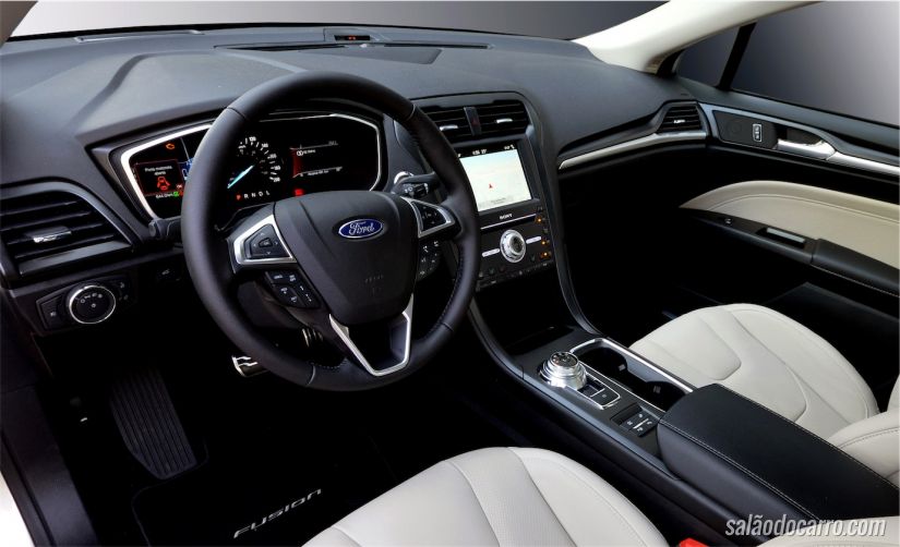 Ford Fusion Hybrid 2017