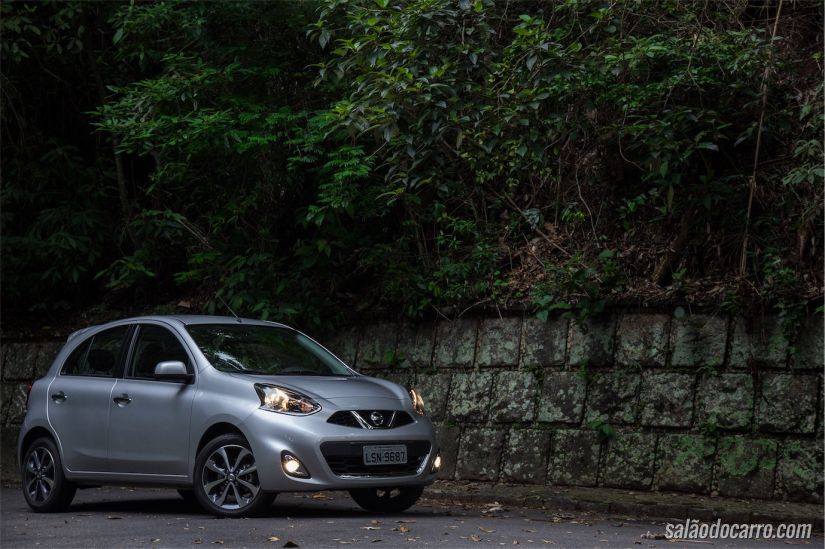 Nissan March 1.6 SL CVT