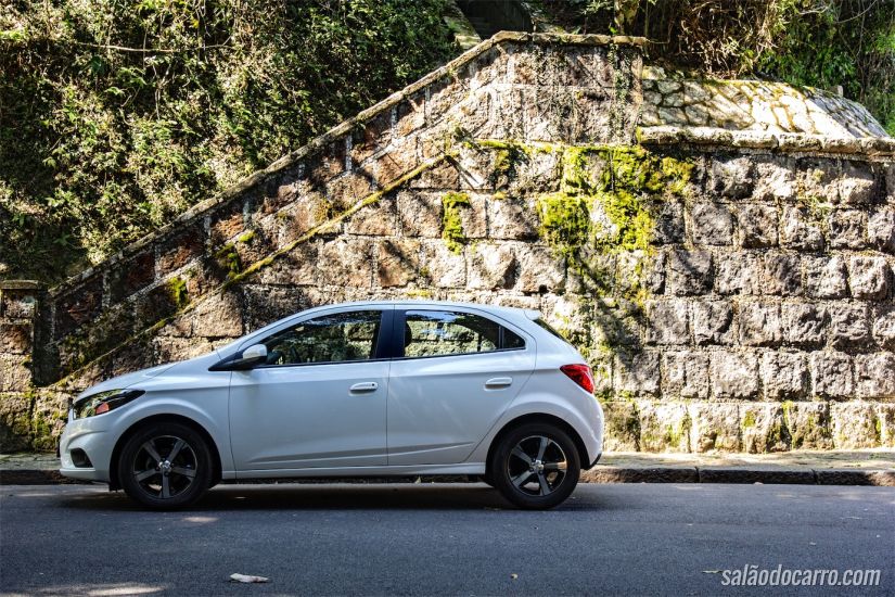 Chevrolet Onix LTZ Automático