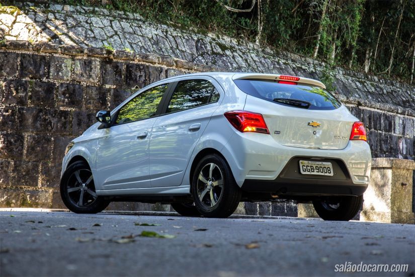 Chevrolet Onix LTZ Automático