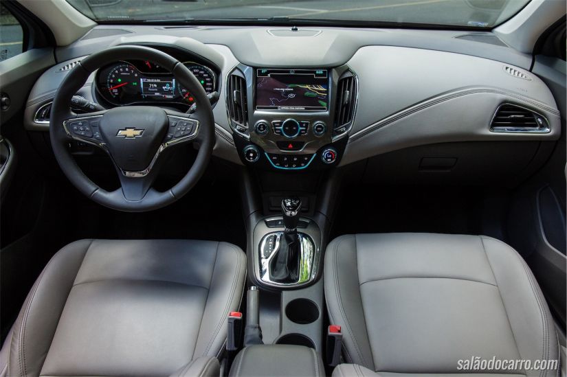 Chevrolet Cruze Sport6 LTZ