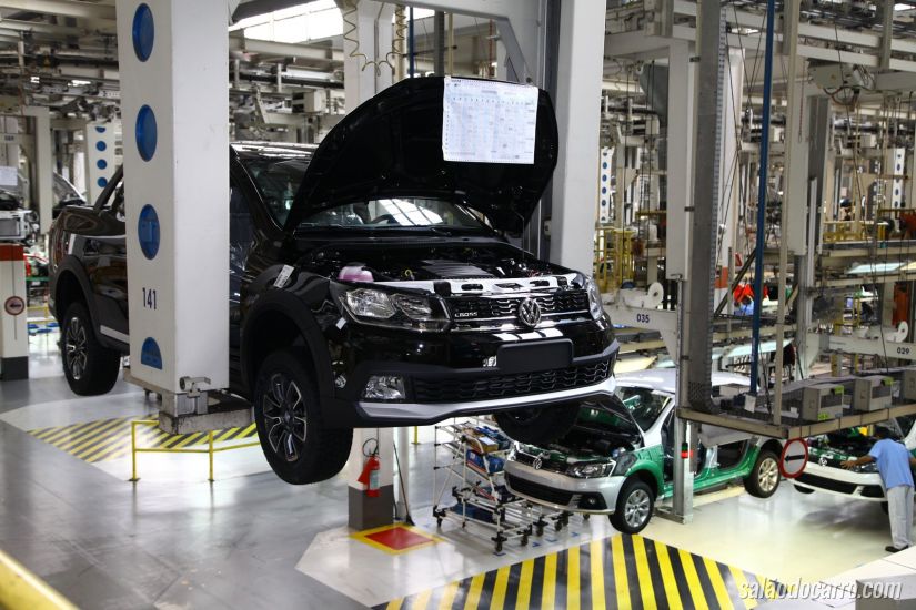 Produção da GM e da Volks deve parar em SP por um mês