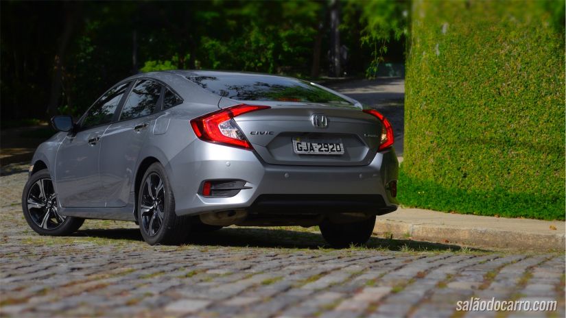 Honda Civic Touring