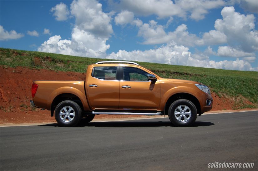 Nissan Frontier LE