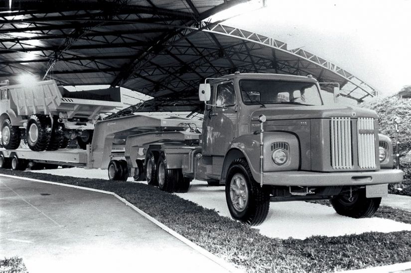 LT 111 