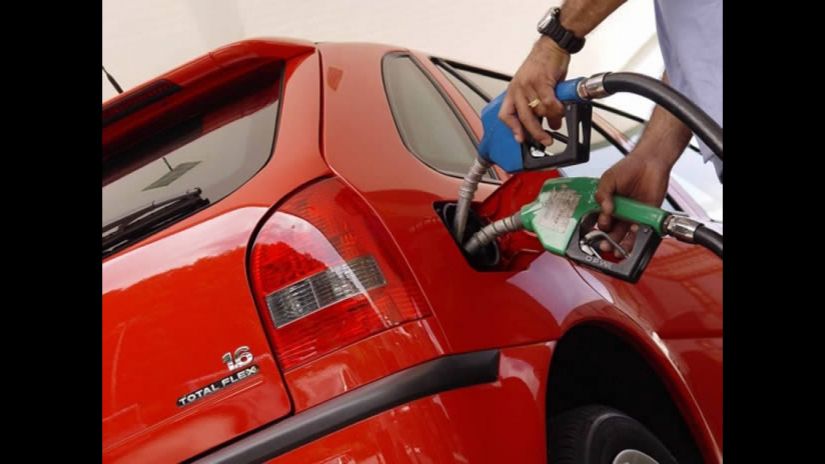 Inmetro divulga lista com carros que mais consomem combustível