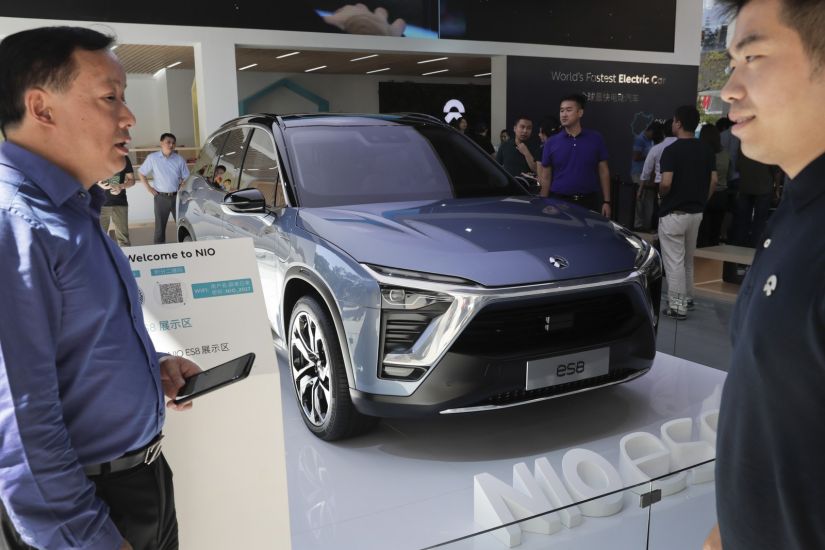 China poderá proibir carros movidos a gasolina e diesel