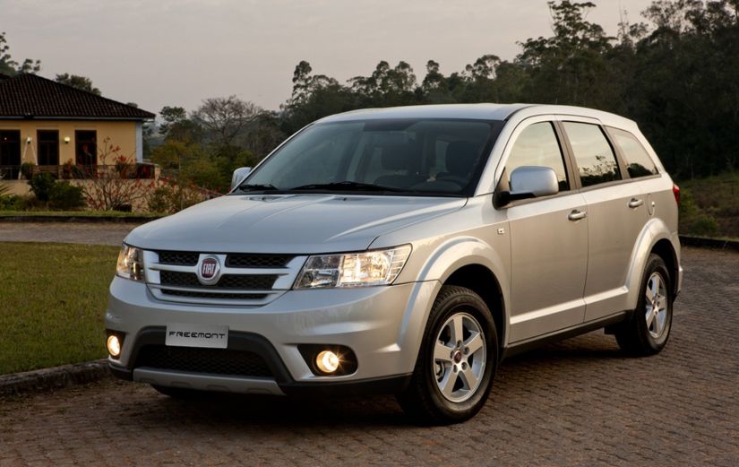 Dodge e Fiat anunciam recall no Brasil