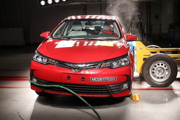 Toyota Corolla - Crash Test