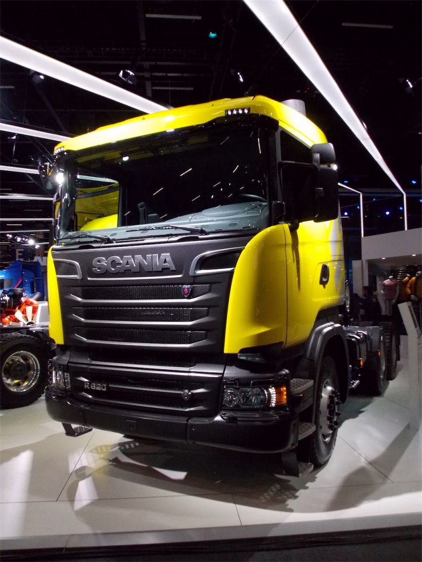 Scania R620 V8