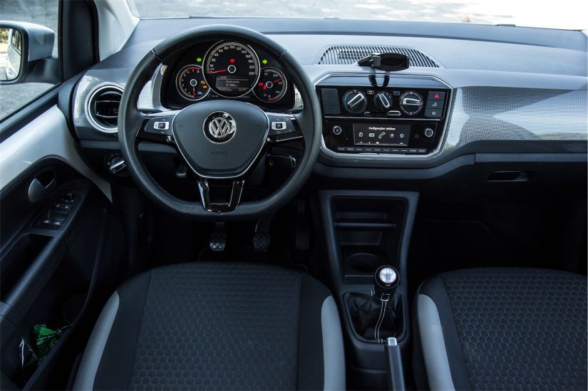 Volkswagen Cross Up! TSI