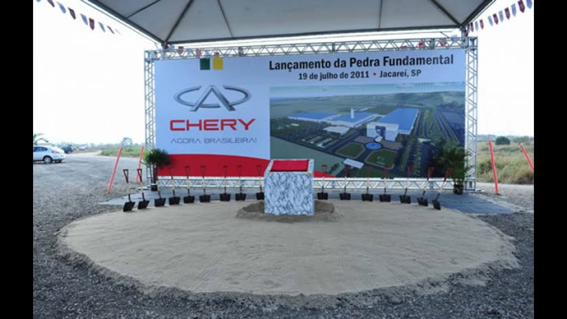 Chery confirma que vai vender metade das suas operações no Brasil