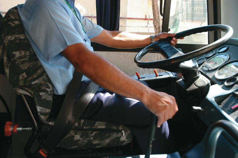 Motoristas profissionais poderão fazer reciclagem para evitar suspensão da CNH