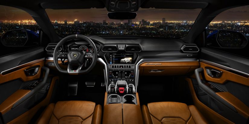 Lamborghini apresenta novo modelo de SUV