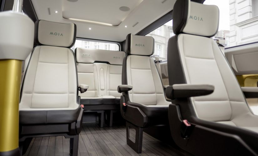 Volkswagen apresenta projeto de van elétrica para usar como Uber Pool