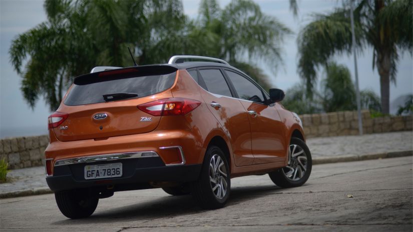 Jac T40