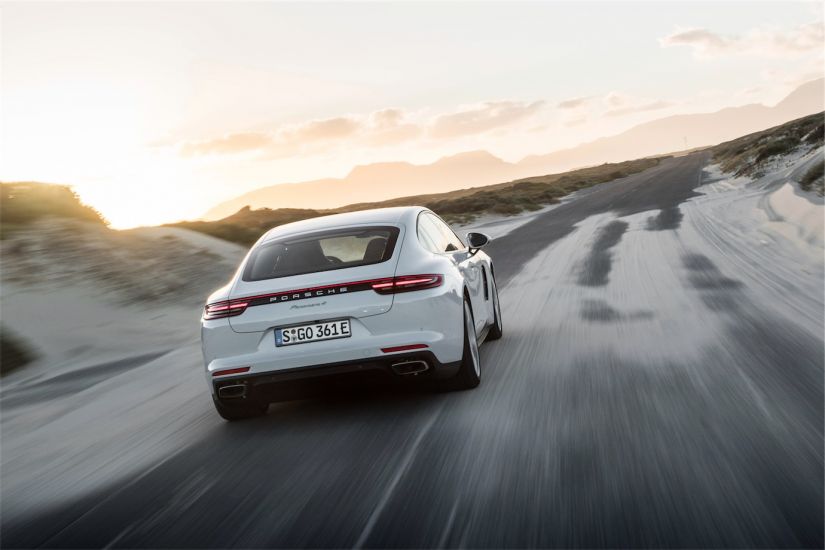 Porsche Panamera 4 E-Hybrid