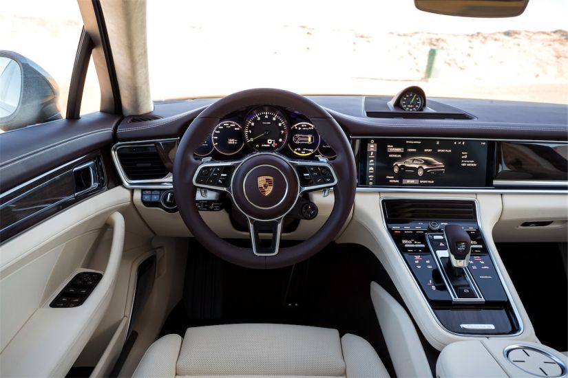 Porsche Panamera 4 E-Hybrid
