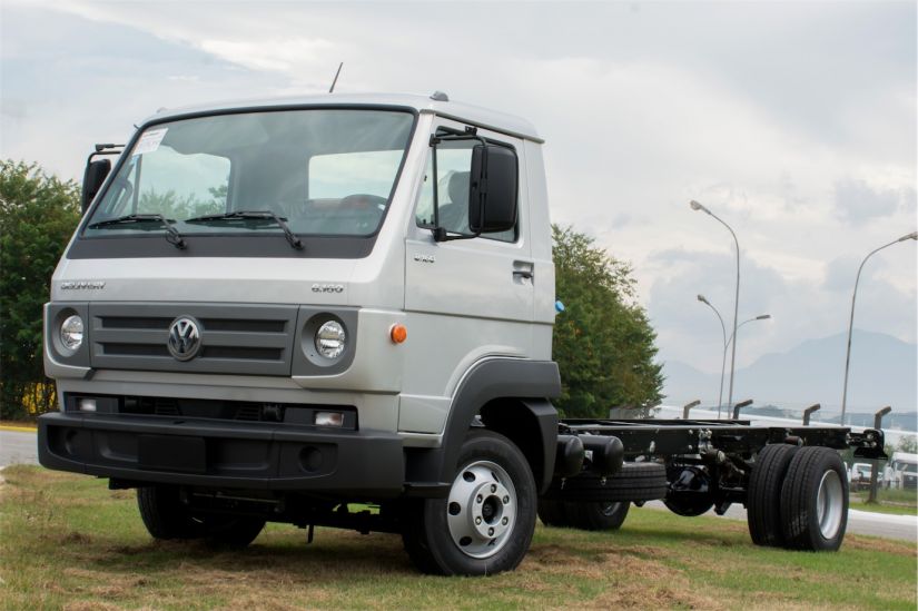 Volkswagen Delivery 8.160